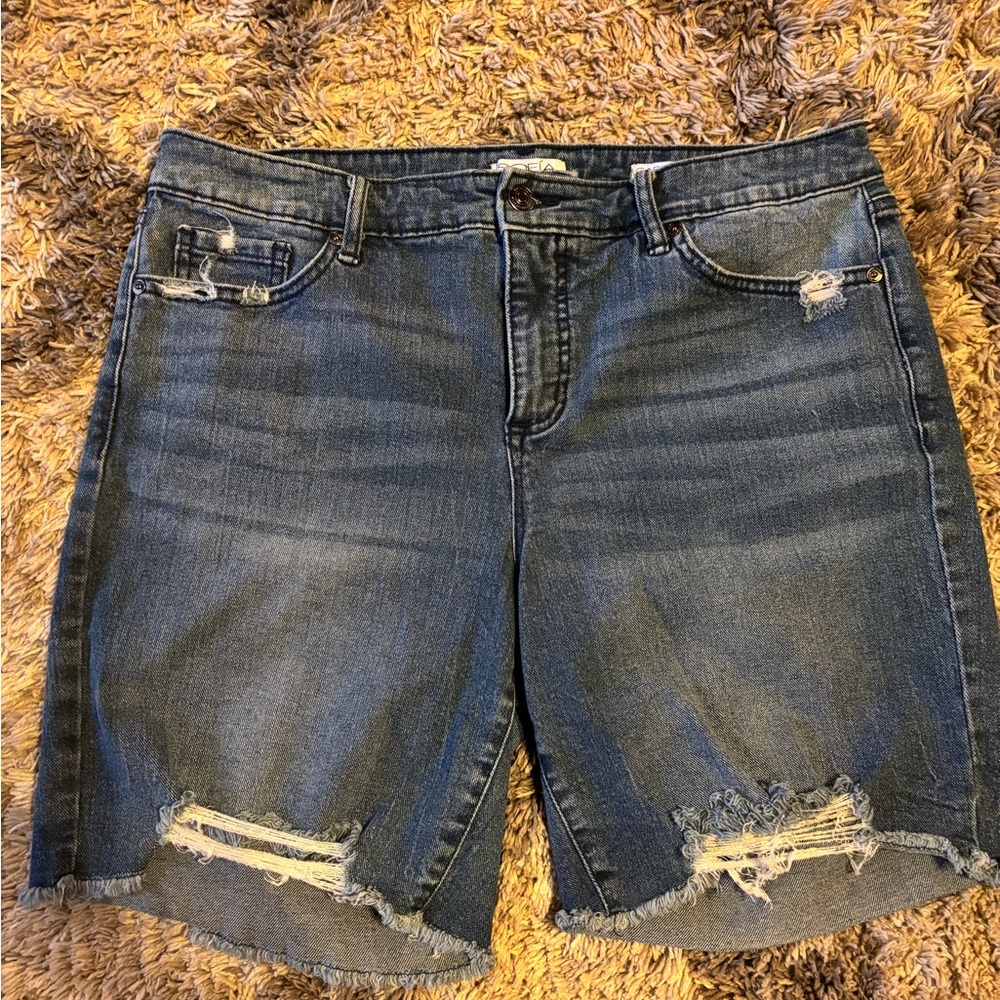 Sofia by Sofia Vergara Blue Jean Shorts Distressed Mid-Thigh